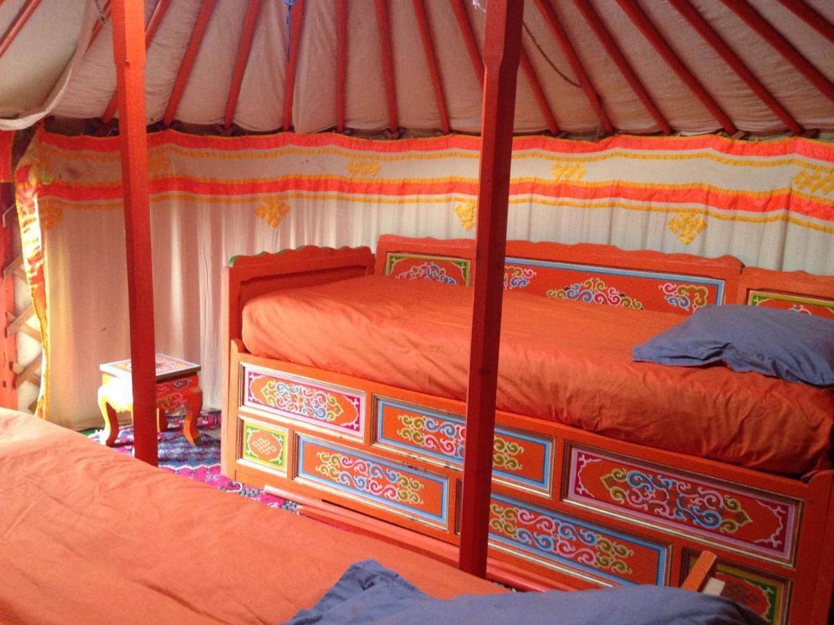 Yourte Mongole Huriel Exteriér fotografie